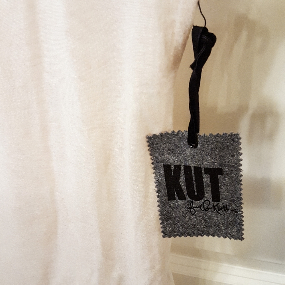 NWT Kut from the Kloth Twist-front Knit Top - Picture 5 of 7